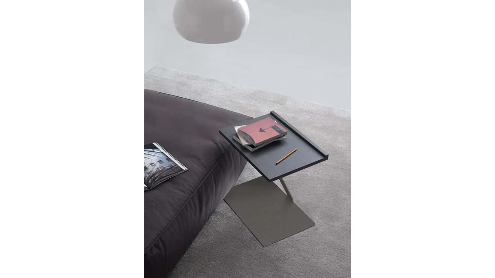 Tavolino Tray di Barzaghi Salotti