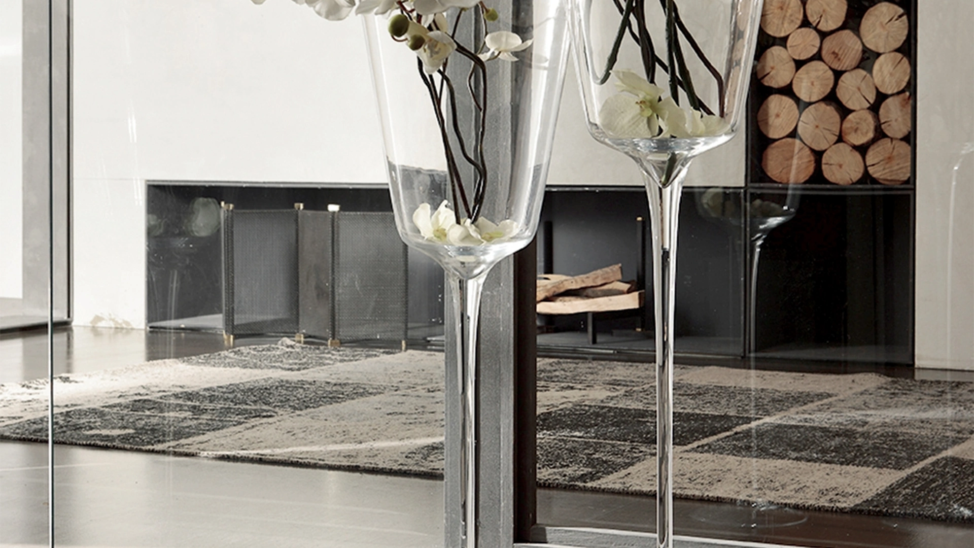 Vaso King in vetro a forma di calice di Adriani e Rossi