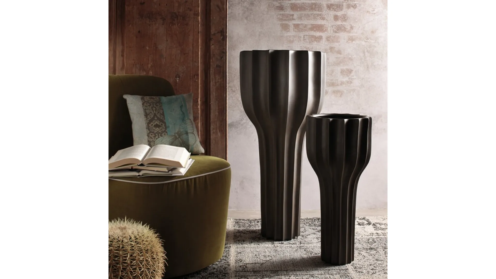 Vaso Line Metallic in ceramica di Adriani e Rossi