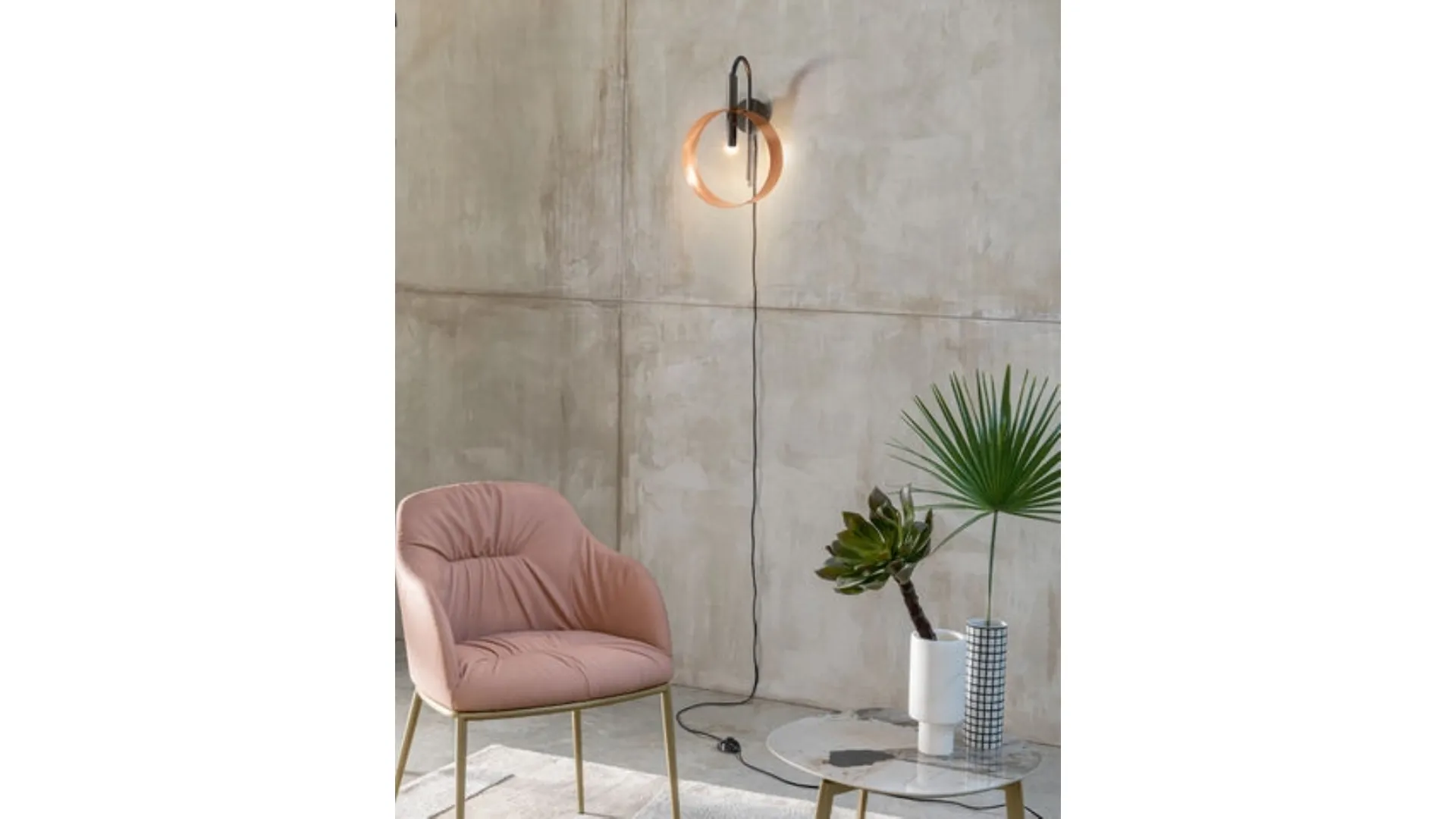 Lampada da parete Led Loop A di Riflessi