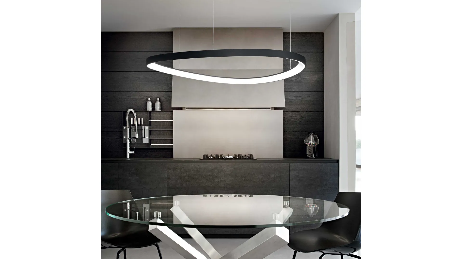 Lampada a sospensione Gemini in metallo con diffusore in policarbonato opale di Ideal Lux