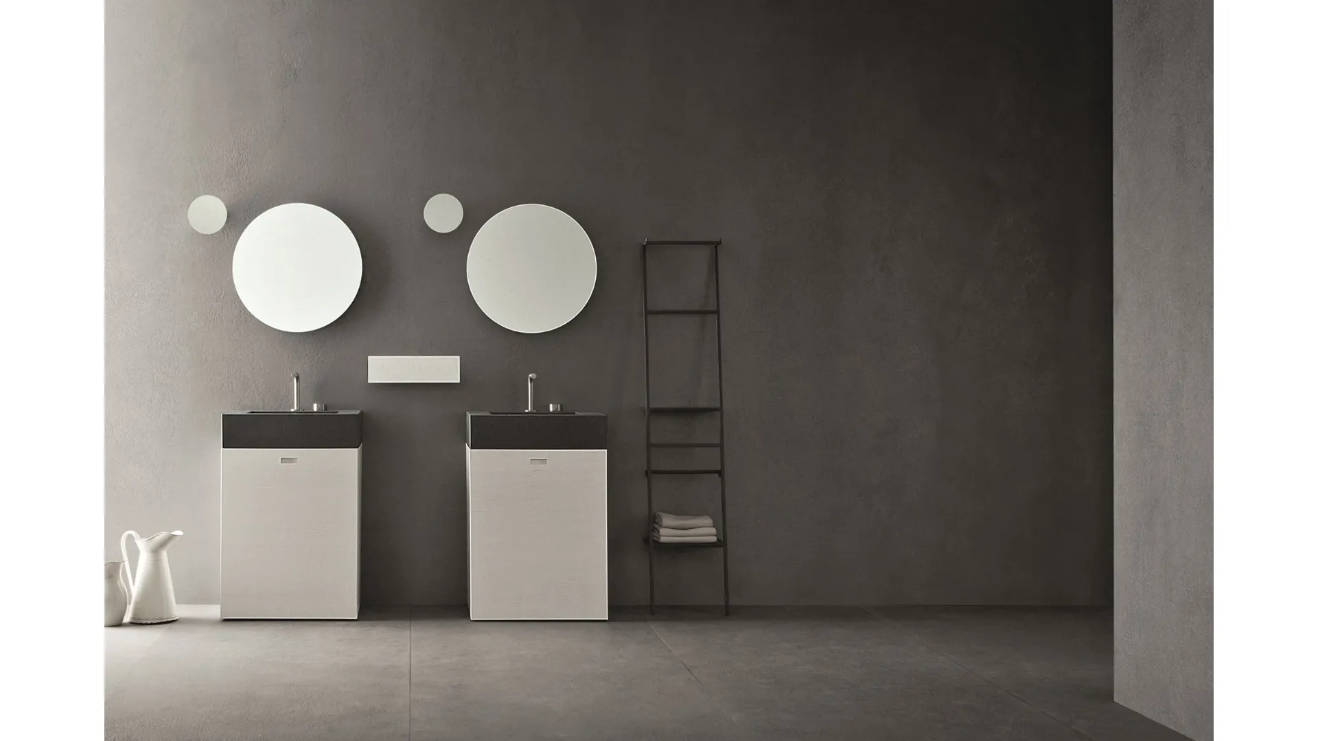Mobile da Bagno a terra in rovere bianco con lavabi in cemento grigio scuro Craft 13 di Novello