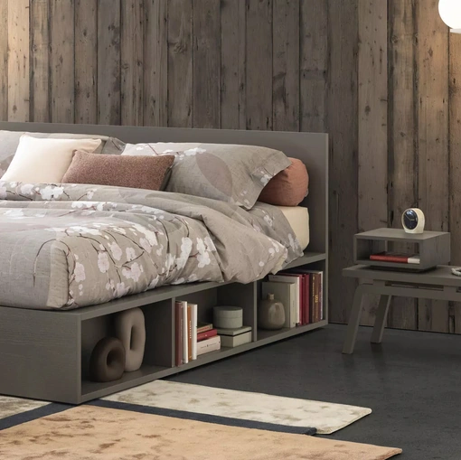 Comodino Stock con vano a giorno di Oggioni