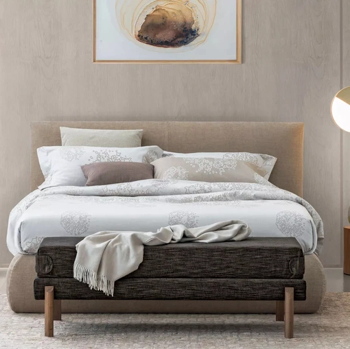 Letto Feeling in tessuto imbottito di Oggioni