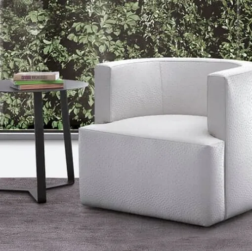 Poltroncina in pelle Mood di Barzaghi Salotti