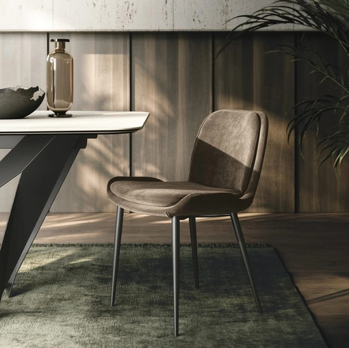 Sedia in tessuto imbottito Mia di Sedit