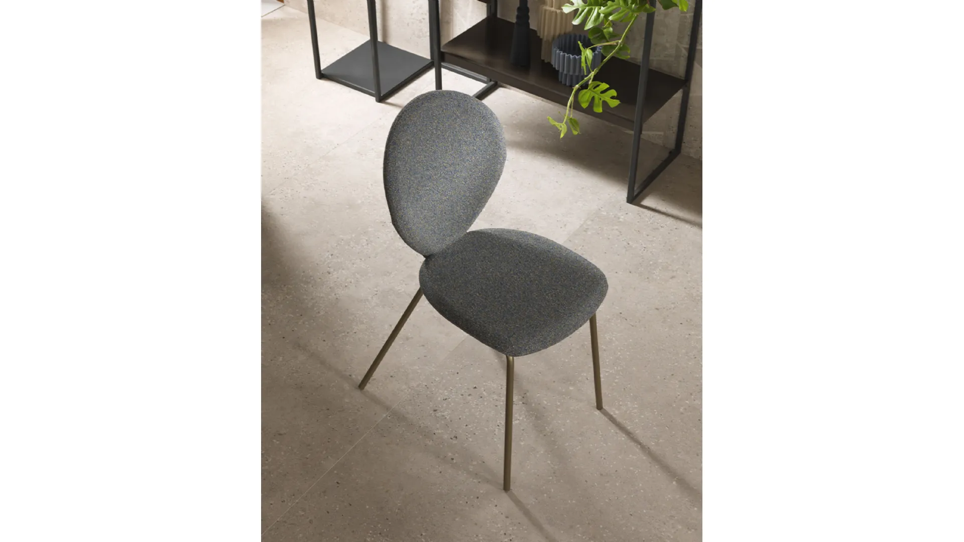 Sedia di design in tessuto Perla di Riflessi