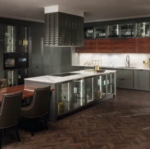 Cucina Classica Luxury Glam laccata lucida con isola di Aster Cucine