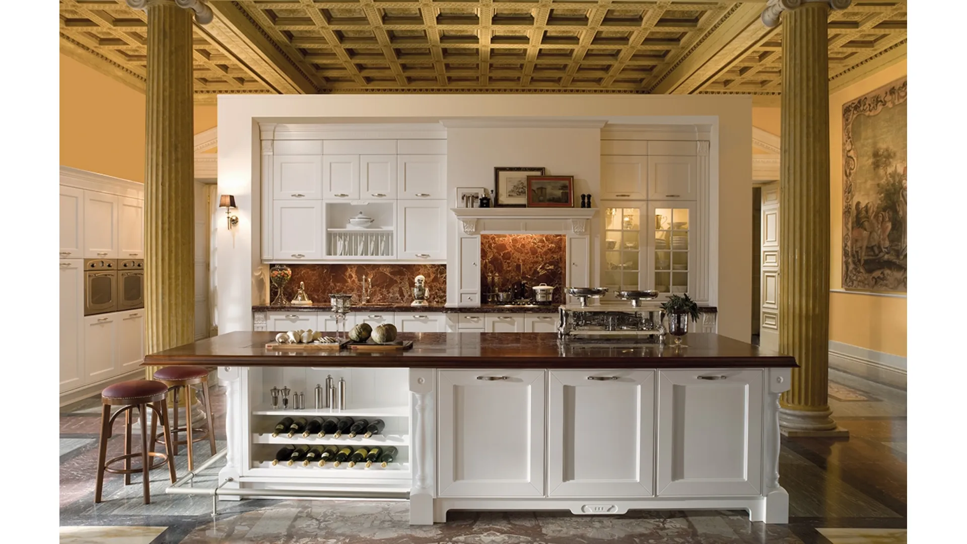 Cucina Classica con isola Opera di Aster Cucine