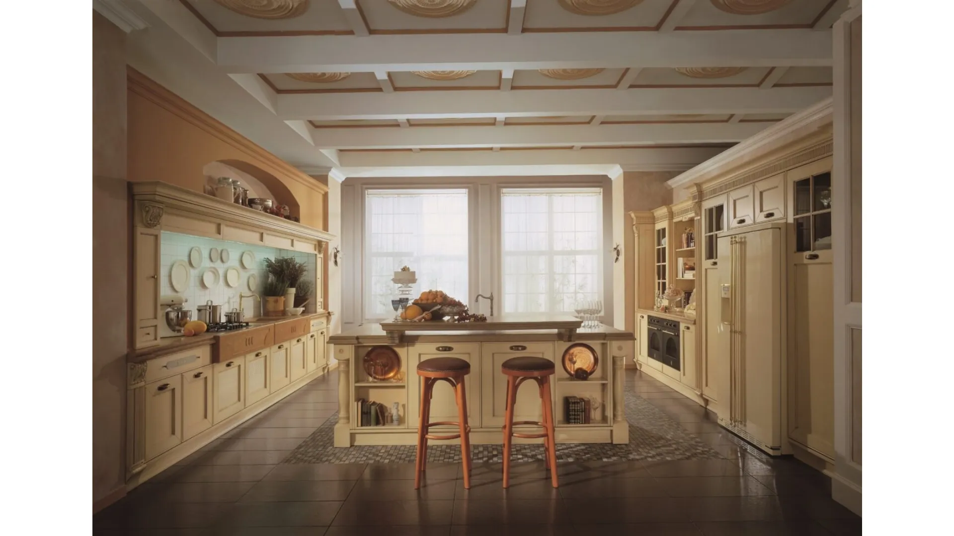 Cucina Classica con isola Opera di Aster Cucine