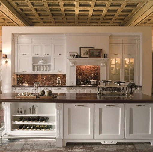 Cucina Classica Opera con isola di Aster Cucine