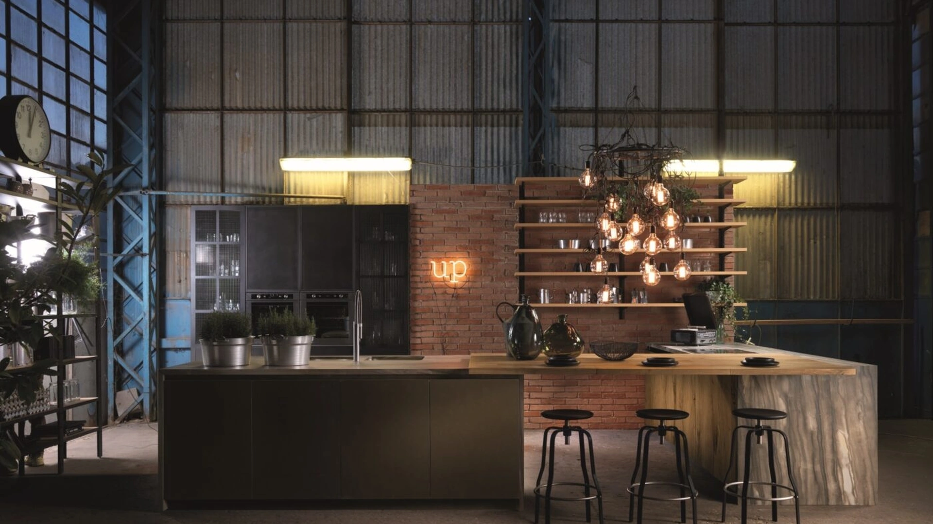 Cucina Design Factory con penisola di Aster Cucine