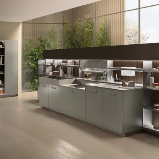 Cucina Design angolare Soul 01 in laccato e pietra piasentina di Ernestomeda