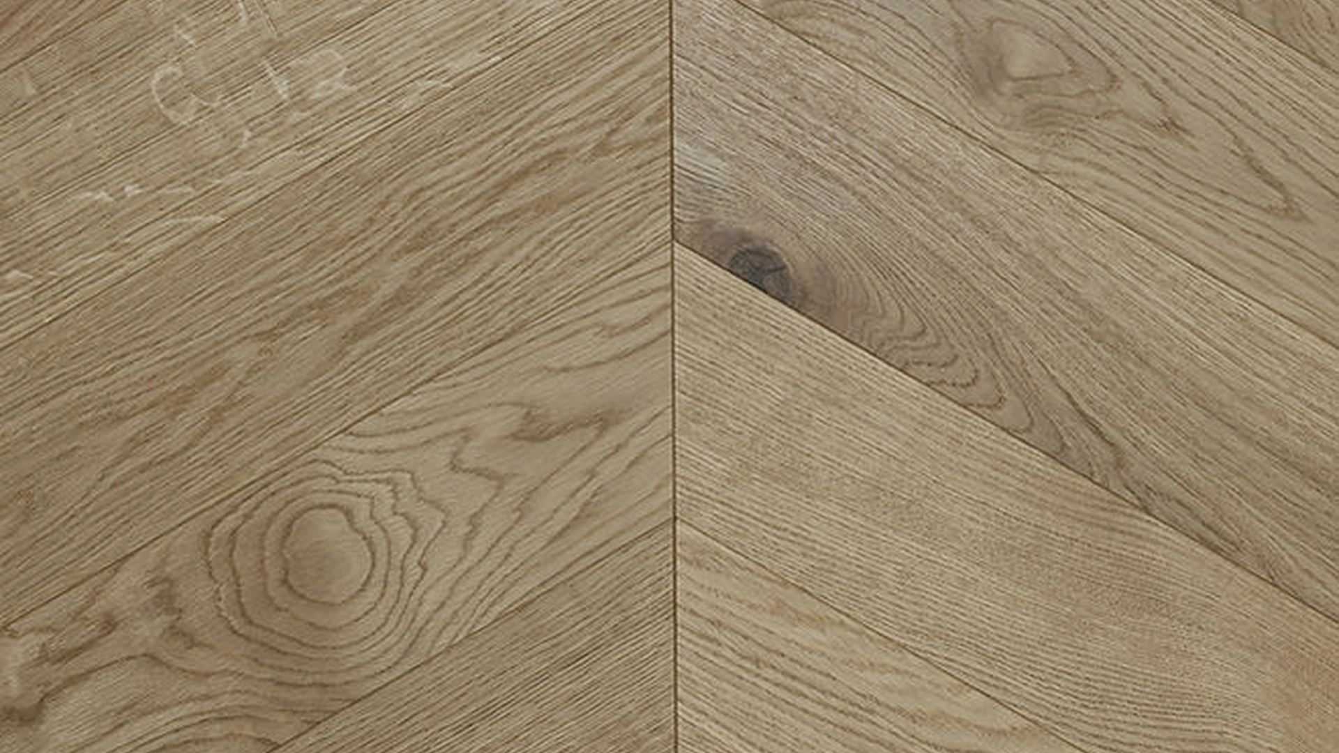 Parquet Floor City Line Natural Large Chevron in essenza rovere di Giacobazzi