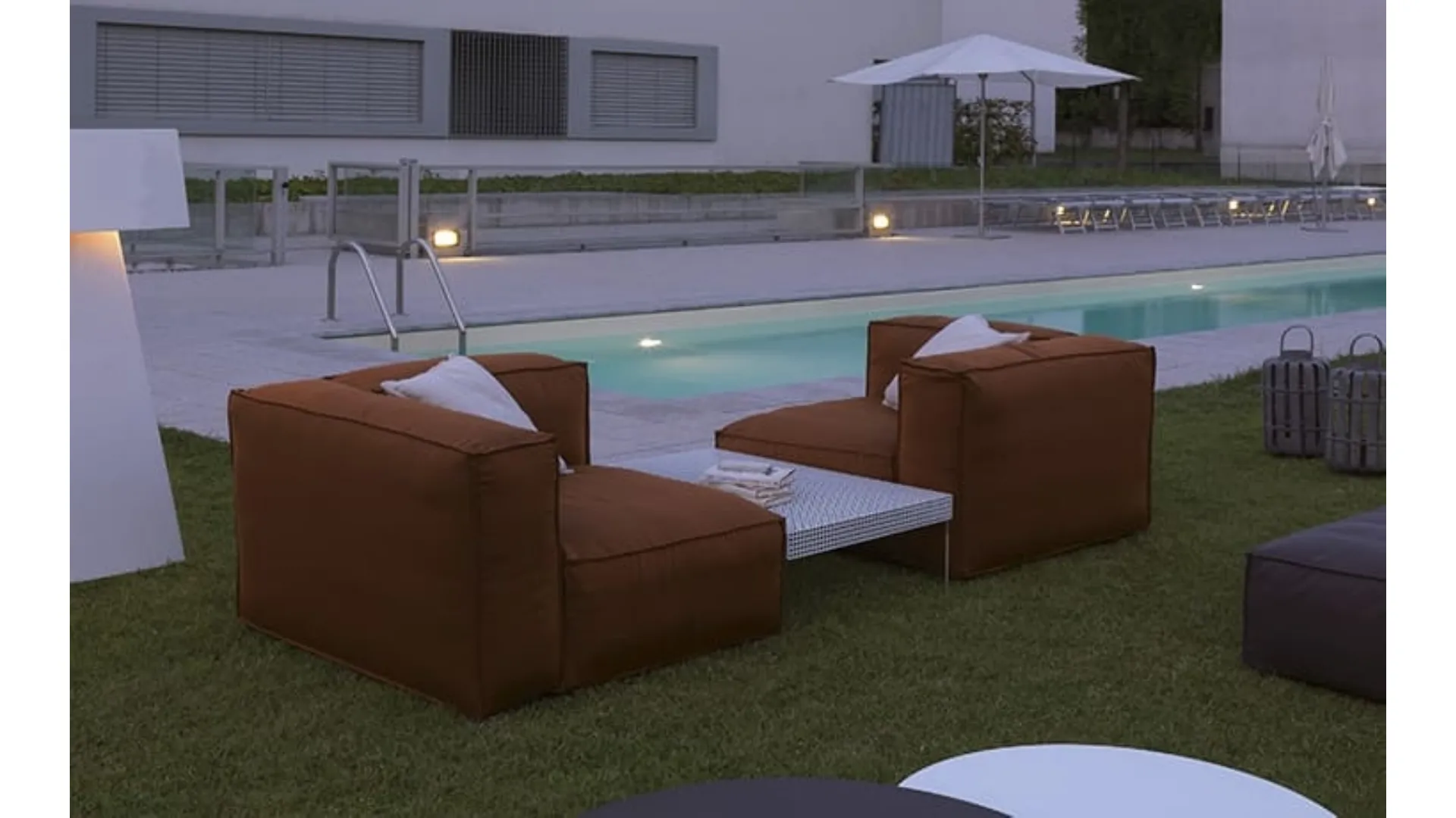 Arredo da esterno Young outdoor di Barzaghi Salotti
